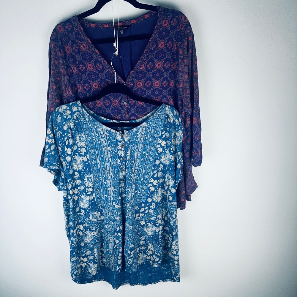 Lucky‎ Brand 2X Bundle Blue Floral Henley Purple Medallion Button Down Tops